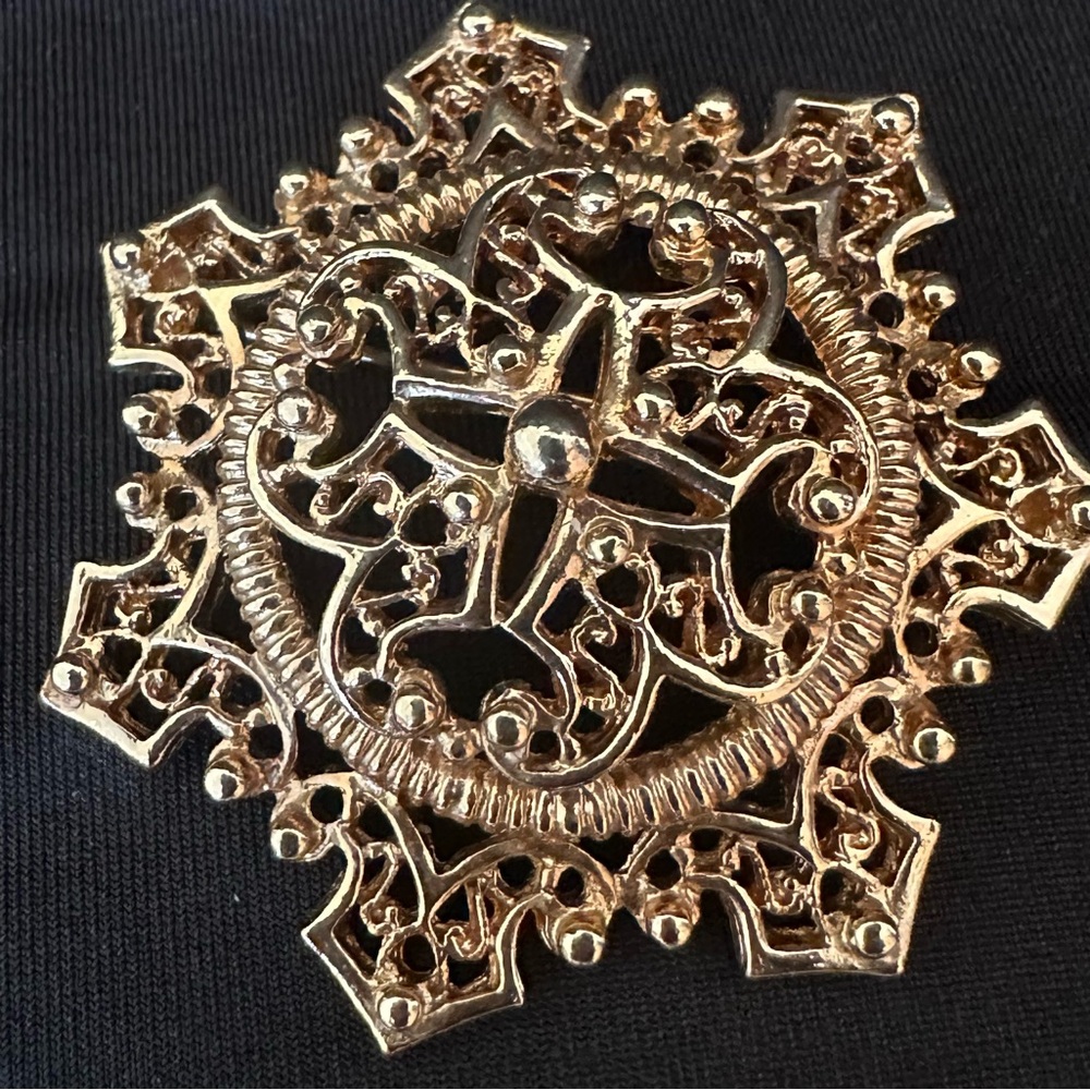 Gold Ornate Brooch